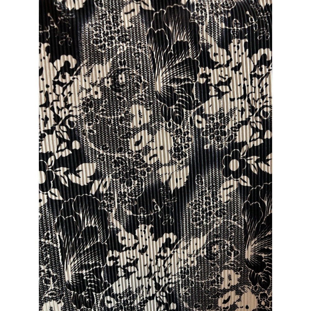 Brittany‎ Black Floral Plissé Cowl Neck Blouse Mock Wrap Top - Women's - Picture 5 of 6